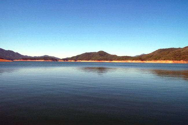 Shasta Lake, July 2001